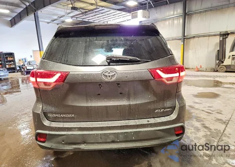 2018 Toyota Highlander Se из США, поврежденный, VIN 5TDJZRFH3JS541456